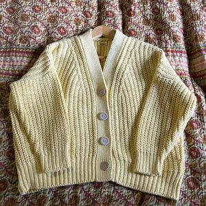 Babaa no 19 in mimosa blossom